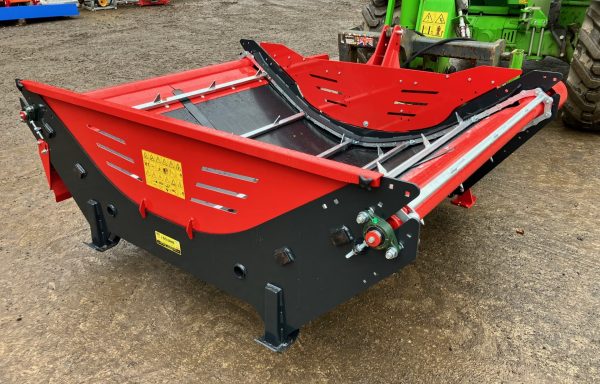 NEW JB BALE FEEDER / UNROLLER